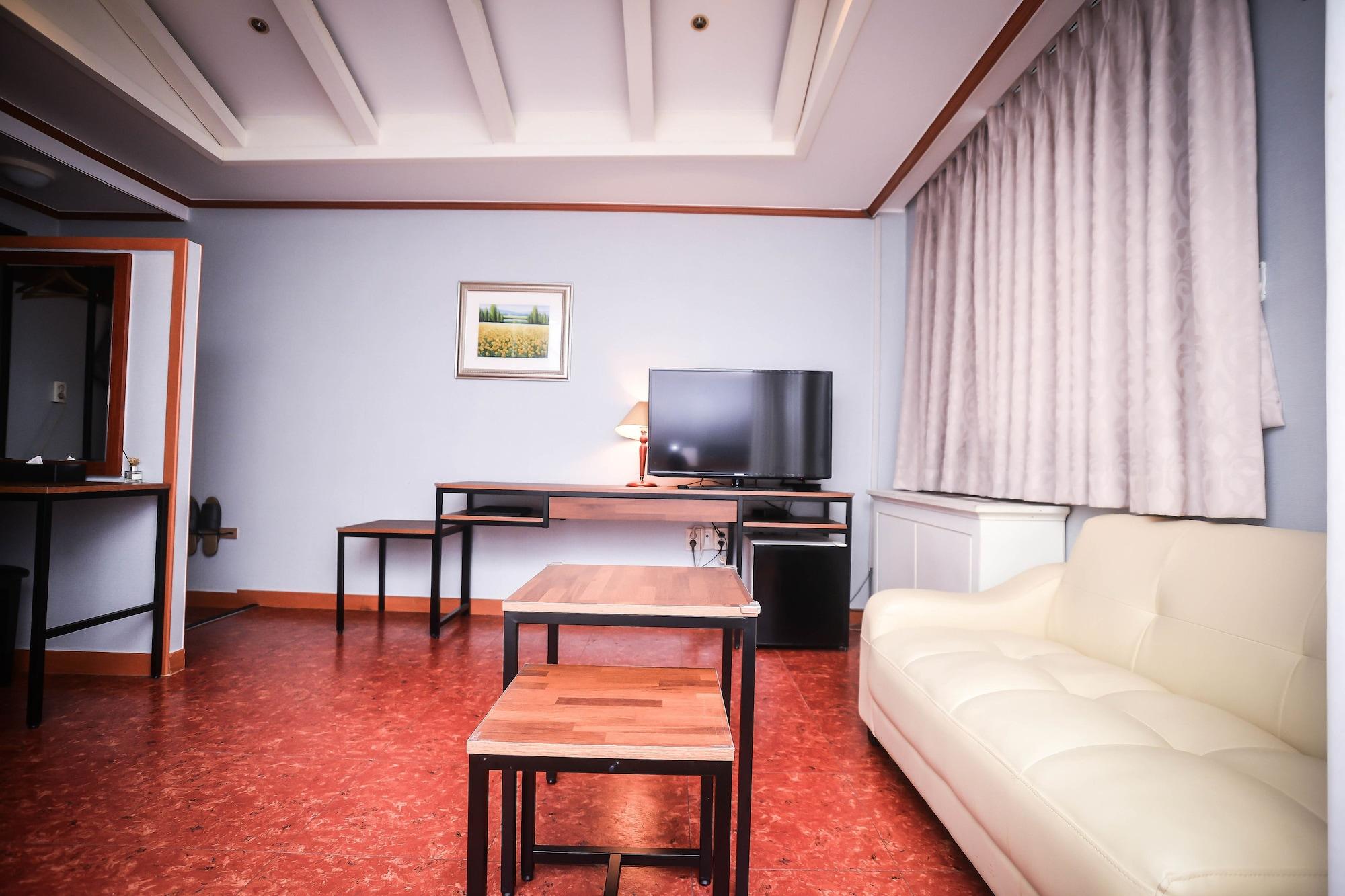 Noblesse Tourist Hotel Seoul Exterior photo