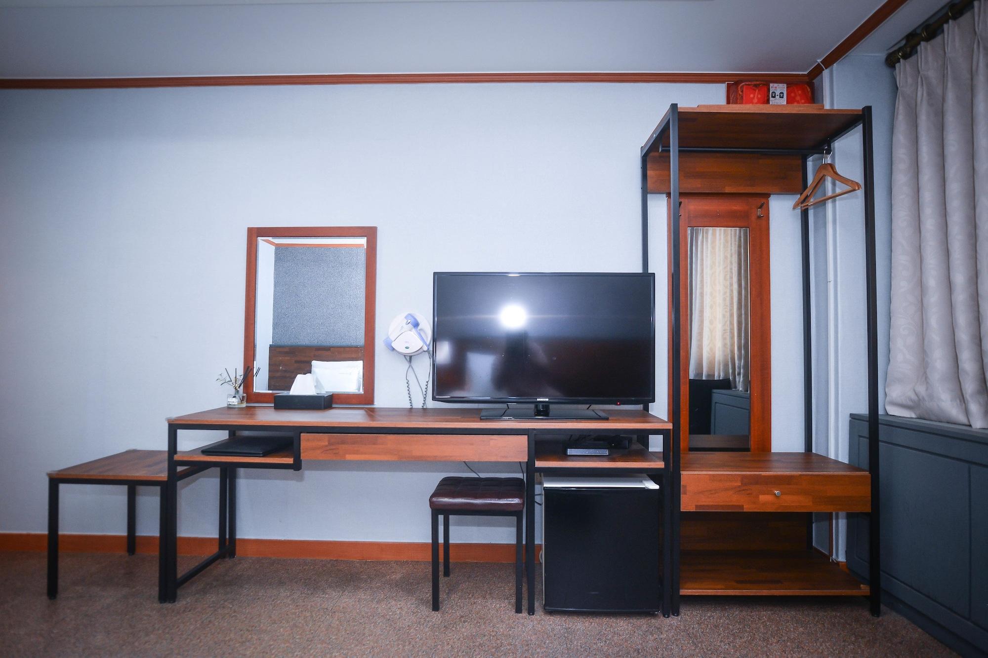 Noblesse Tourist Hotel Seoul Exterior photo