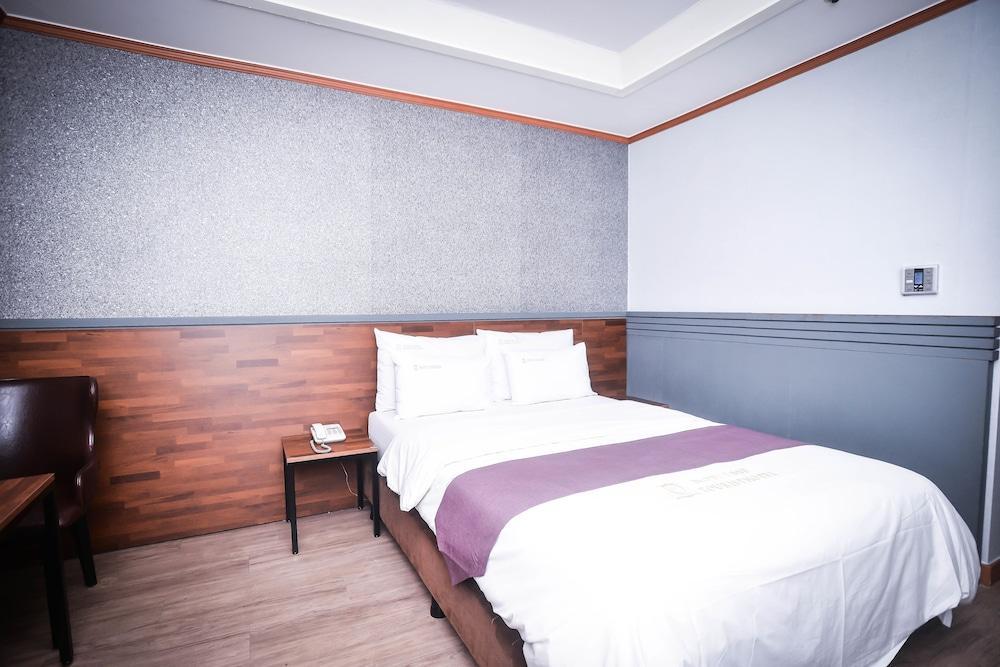 Noblesse Tourist Hotel Seoul Exterior photo