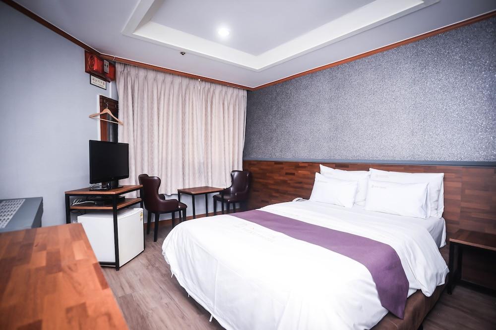 Noblesse Tourist Hotel Seoul Exterior photo
